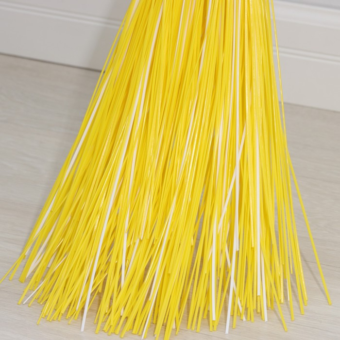 Метла полипропиленовая, с черенком «Дорогая», 5 колец, цвет МИКС Метла полипропиленовая, с черенком «Дорогая», 5 колец, цвет МИКС