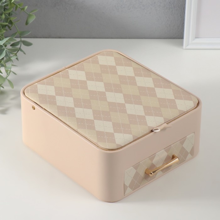 Шкатулка кожзам для украшений  Шкатулка кожзам для украшений "Клетка" молочная 20х22,5х9,5 см