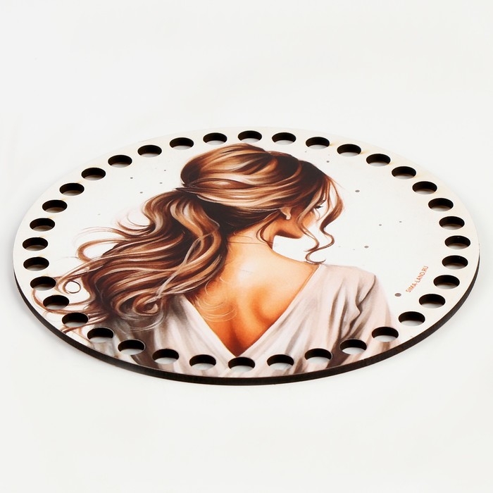 Донышки для вязания 2 в 1 «Красивая девушка», круг 15 см, хдф 3 мм Донышки для вязания 2 в 1 «Красивая девушка», круг 15 см, хдф 3 мм