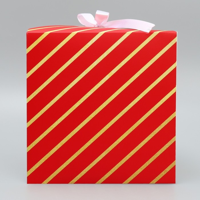 Коробка подарочная новогодняя складная «Сказочного Нового года», ёлочка, 18 х 18 х 18 см, Новый год