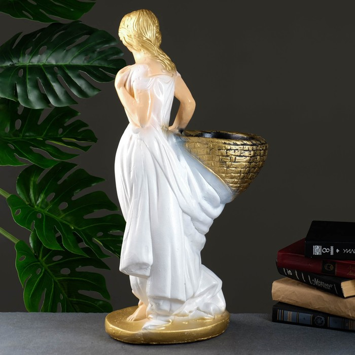 Фигура с кашпо Фигура с кашпо "Девушка с корзиной" персик / золото, 1л / 30х64х32см