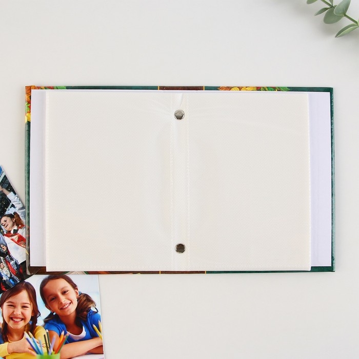 Фотоальбом на выпускной в твердой обложке «Самый лучший класс» 36 фото Фотоальбом на выпускной в твердой обложке «Самый лучший класс» 36 фото