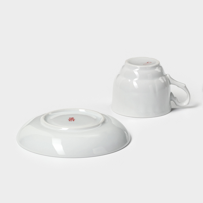 Чайная пара «Тюльпан»: чашка 250 мл, блюдце d=15 см Чайная пара «Тюльпан»: чашка 250 мл, блюдце d=15 см