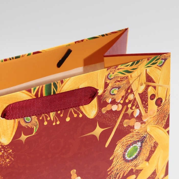 Пакет подарочный новогодний ламинированный «Жар-птица», ML 23 х 27 х 11,5 см, Новый год Пакет подарочный новогодний ламинированный «Жар-птица», ML 23 х 27 х 11,5 см, Новый год