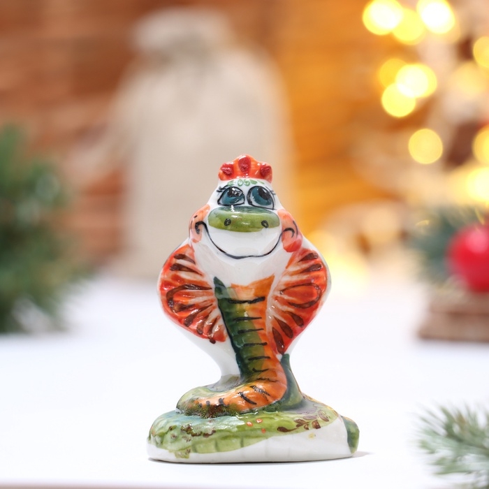 Сувенир символ года Сувенир символ года "Змея Принцесса" гжель, цвет