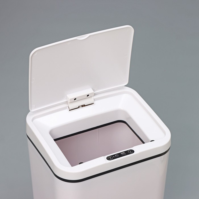 Ведро для мусора сенсорное Доляна, 12 л, цвет белый Ведро для мусора сенсорное Доляна, 12 л, цвет белый