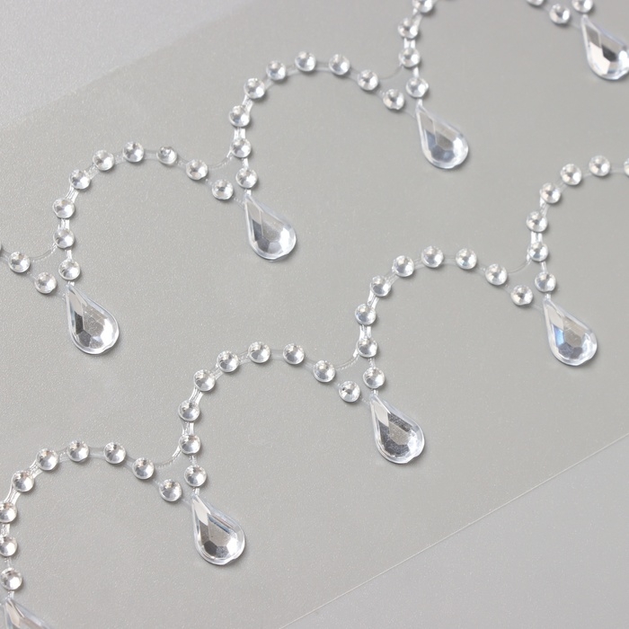 Наклейка пластик стразы "Подвесы" серебро 35х8 см