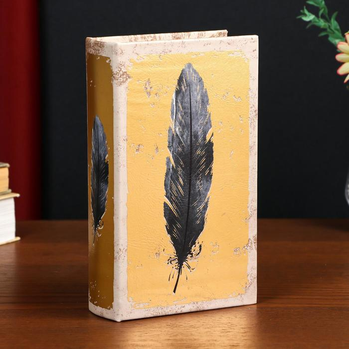 Сейф-книга дерево кожзам Сейф-книга дерево кожзам "Перо на золоте" 21х13х5 см
