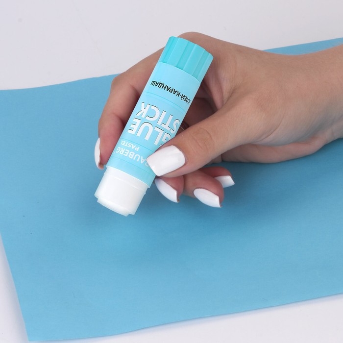 Клей-карандаш PVP 15г BRAUBERG PASTEL, Набор 4шт , блистер 271250 Клей-карандаш PVP 15г BRAUBERG PASTEL, Набор 4шт , блистер 271250