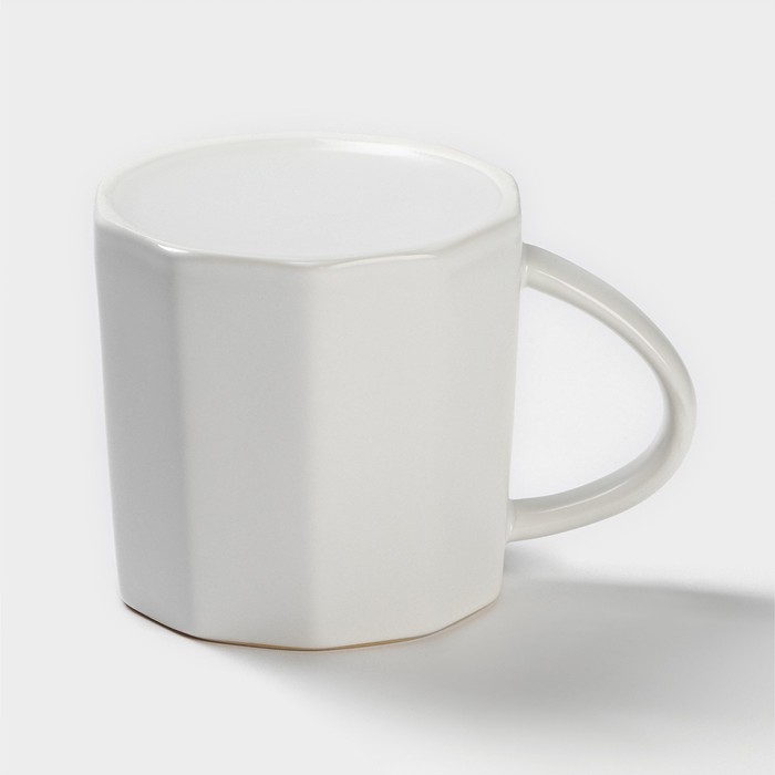 Кружка керамическая с ложкой Simple, 350 мл, цвет белый Кружка керамическая с ложкой Simple, 350 мл, цвет белый