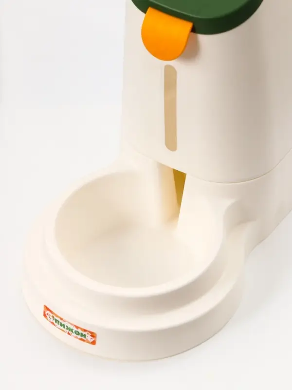 Автопоилка 3,8 л, нескользящие ножки, белая Автопоилка 3,8 л, нескользящие ножки, белая