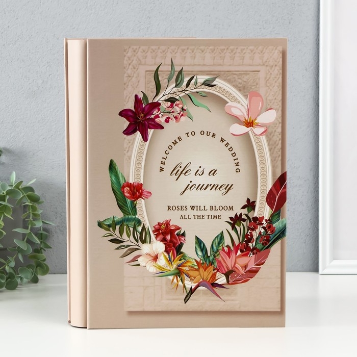 Фотоальбом на 300 фото 10х15 см Фотоальбом на 300 фото 10х15 см "Цветочная рамка" МИКС 23,5х5,5х33,5 см