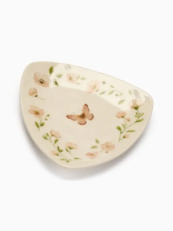 Тарелка керамическая &laquo;Нежность природы&raquo;, 18&times;18 см