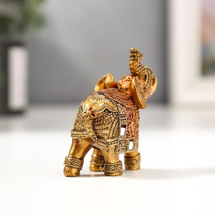Сувенир полистоун Сувенир полистоун "Бронзовый слоник с попоной из арабского ковра" 6,5х5,7х2,8 см