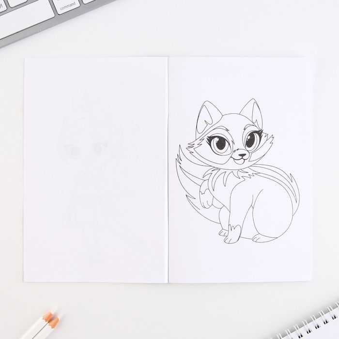 Подарочный набор Блокнот-раскраска, трафарет и восковые мелки «Волшебство внутри» Подарочный набор Блокнот-раскраска, трафарет и восковые мелки «Волшебство внутри»