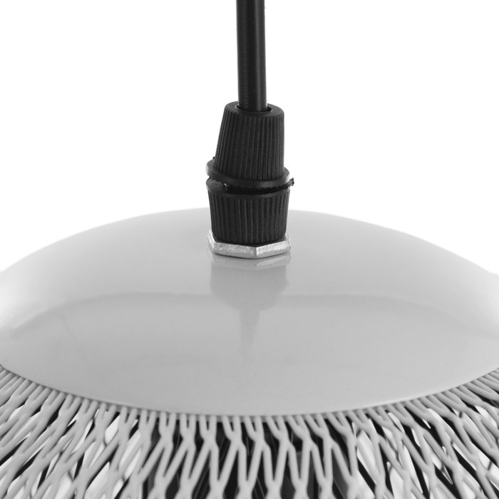 Светильник BayerLux Светильник BayerLux "Турита" Е27 40Вт бело-черный 30х30х40-140см