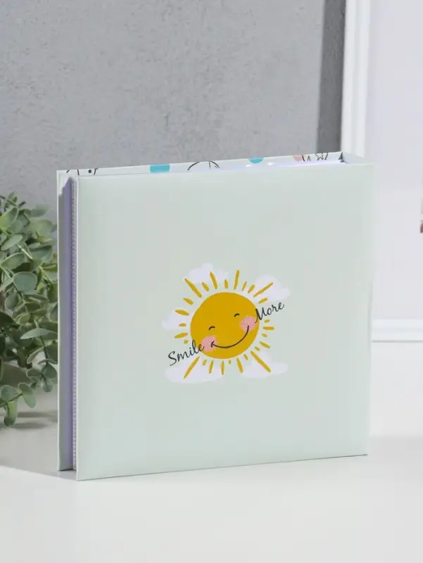 Фотоальбом на 200 фото 10х15 см "Малышковый" зелёный, бумажные листы 4,5х22х22,5 см