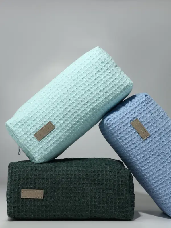 Косметичка женская на молнии TEXTURA, объёмная, большая, мягкая, бирюзовая