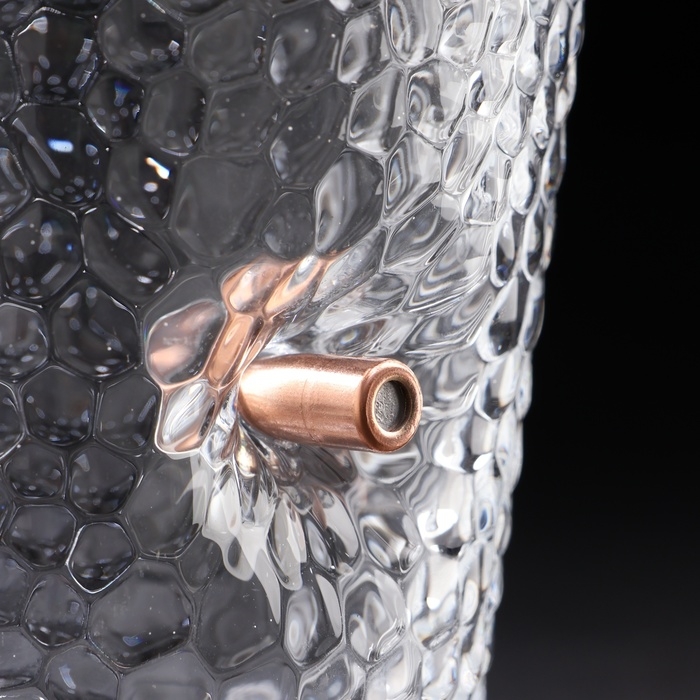 Стакан Стакан "Непробиваемый. Битый с пулей", 350 мл