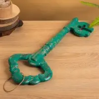 Сувенир «Ключ от счастья», 21×4.5×50 +/- 3 см, дерево, зелёный