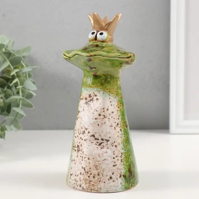 Сувенир керамика "Улыбчивая принцесса-лягушка" 8,4х7,7х18,3 см