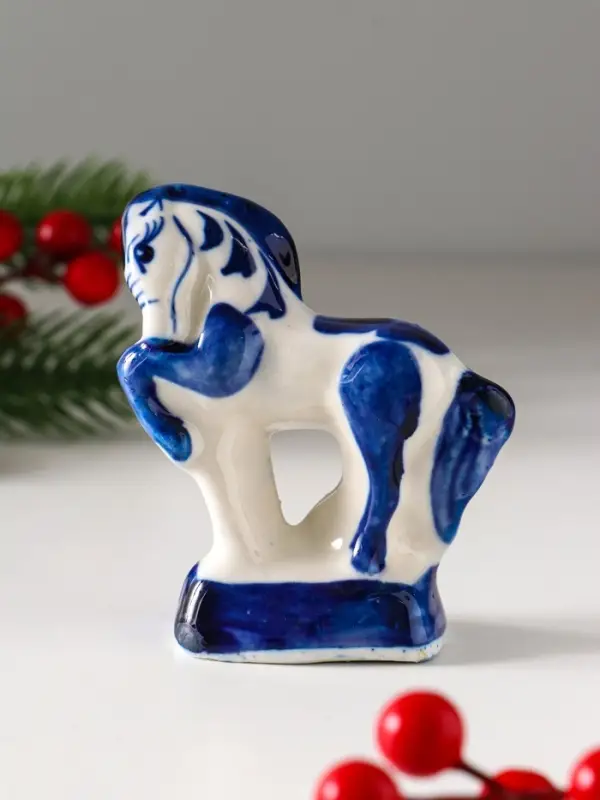 Фигурка фарфор гжель &laquo;Конь Щеголь&raquo;