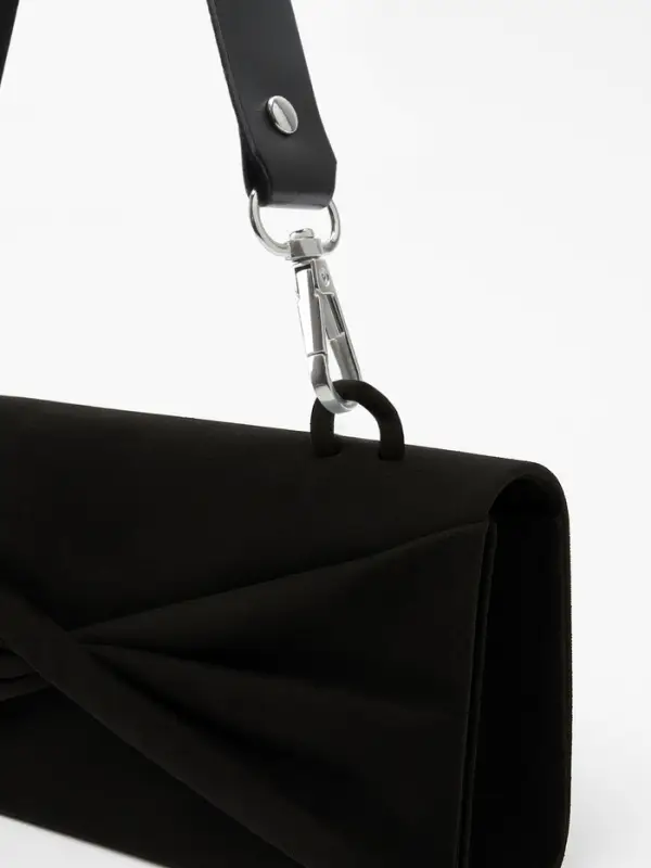 Ручка для сумки из натуральной кожи, с карабинами, 30 &plusmn; 2 см &times; 2.5 см, цвет чёрный/серебряный