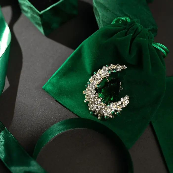 Мешочек бархатный, 10×12 см, зелёный Мешочек бархатный, 10×12 см, зелёный