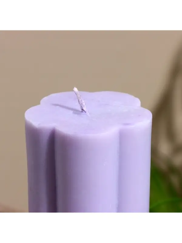 Свеча "Цветок" 6х6х12 см, соевый воск МИКС