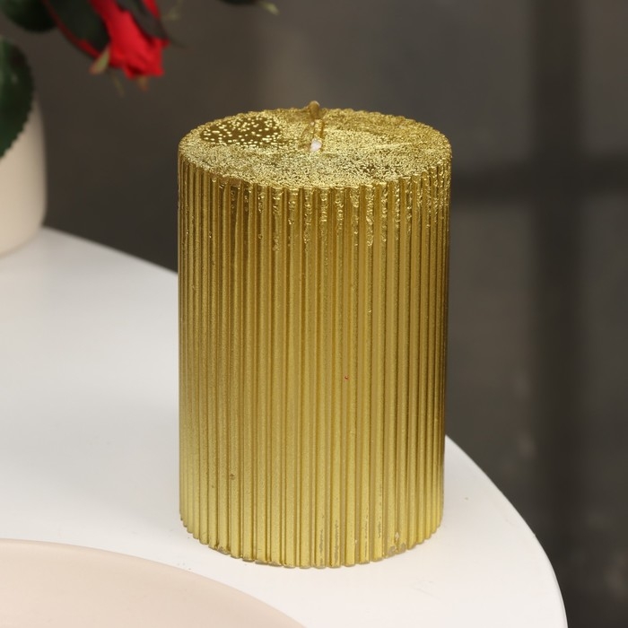 Свеча "Рельеф", 7&times;10см, золотой металлик