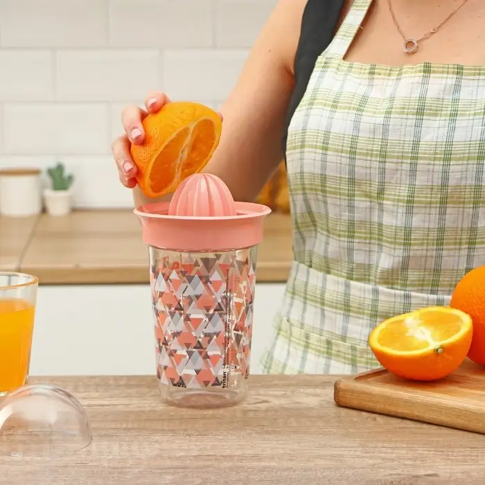 Соковыжималка для цитрусовых ручная «Сомбреро», 600 мл, 11×11×19 см, тритан, цвет МИКС Соковыжималка для цитрусовых ручная «Сомбреро», 600 мл, 11×11×19 см, тритан, цвет МИКС