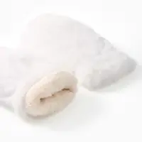 Варежки женские MINAKU цв.белый р-р 26*12см Варежки женские MINAKU цв.белый р-р 26*12см