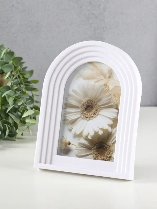 Фоторамка пластик 10х15 см Фоторамка пластик 10х15 см "Арка" белая 19х14,5х1,8 см