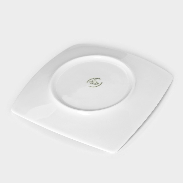 Тарелка квадратная фарфоровая «Бельё», 19×19 см Тарелка квадратная фарфоровая «Бельё», 19×19 см