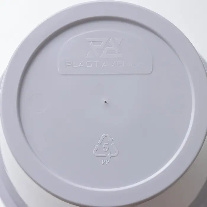 Кашпо для цветов со вставкой «Порто», 2,4 л, цвет серый Кашпо для цветов со вставкой «Порто», 2,4 л, цвет серый