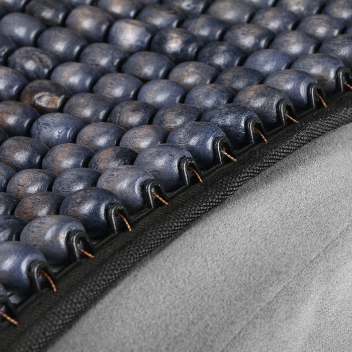 Накидка-массажер на сидение Nova Bright из  шариков, черный Накидка-массажер на сидение Nova Bright из  шариков, черный