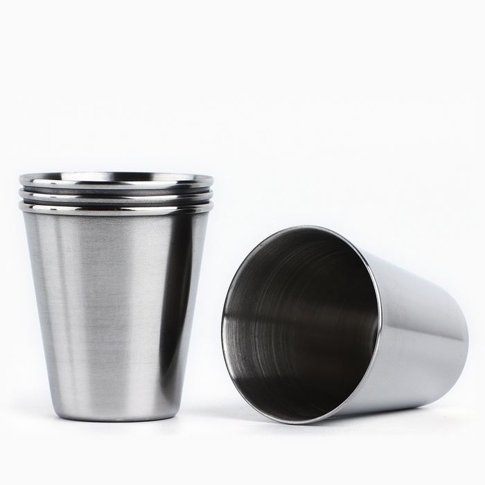 Стопки, набор в чехле «REAL MAN», 4 шт х 70 мл Стопки, набор в чехле «REAL MAN», 4 шт х 70 мл