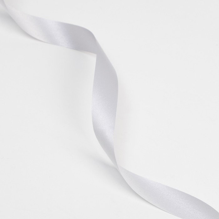 Лента для декора и подарков, серебряный, 2 см х 45 м Лента для декора и подарков, серебряный, 2 см х 45 м