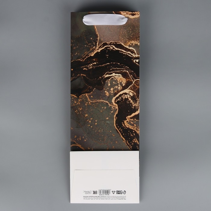 Пакет подарочный под бутылку, упаковка, «Поздравляю», цветы, 36 х 13 х 10 см Пакет подарочный под бутылку, упаковка, «Поздравляю», цветы, 36 х 13 х 10 см