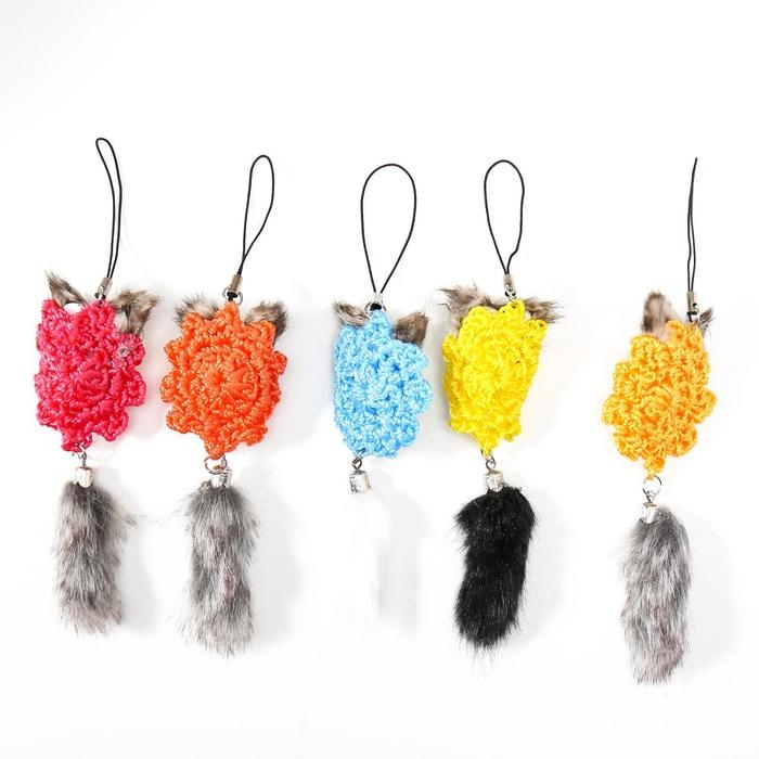 Пушистик на подвеске  Пушистик на подвеске "Котик на коврике" МИКС