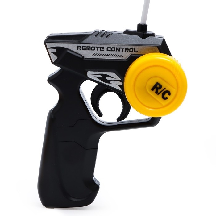 Джип радиоуправляемый «Краулер», работает от аккумулятора, цвет жёлтый Джип радиоуправляемый «Краулер», работает от аккумулятора, цвет жёлтый