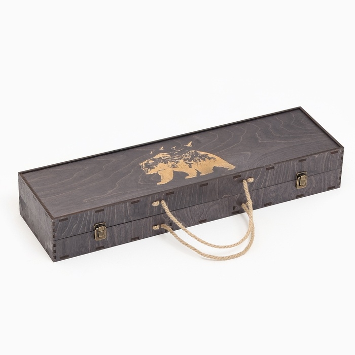 Набор с шампурами подарочный  Набор с шампурами подарочный "Медведь" с топором, в кейсе