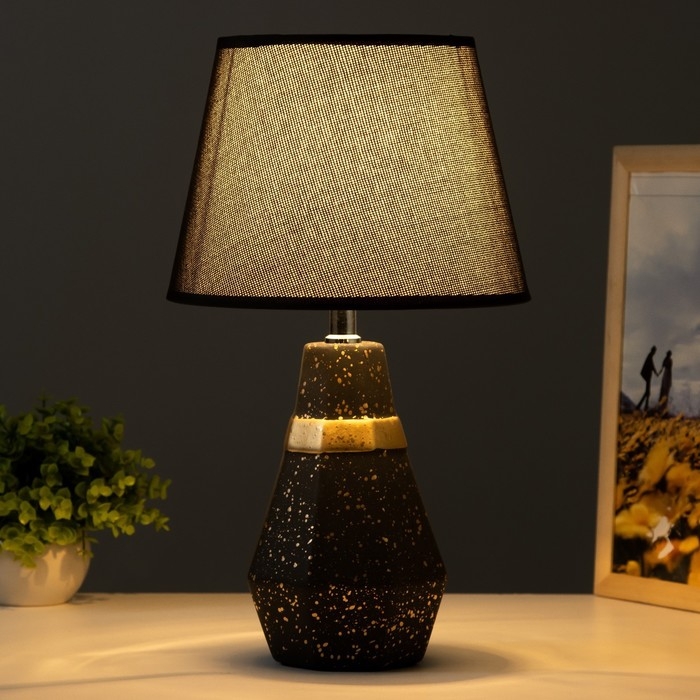 Настольная лампа Настольная лампа "Айседора" E14 40Вт черный-золото 23х23х40 см RISALUX