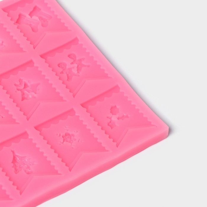 Молд новогодний «Новогодние флажки», силикон, 13,5×13,5×0,8 см, цвет розовый Молд новогодний «Новогодние флажки», силикон, 13,5×13,5×0,8 см, цвет розовый