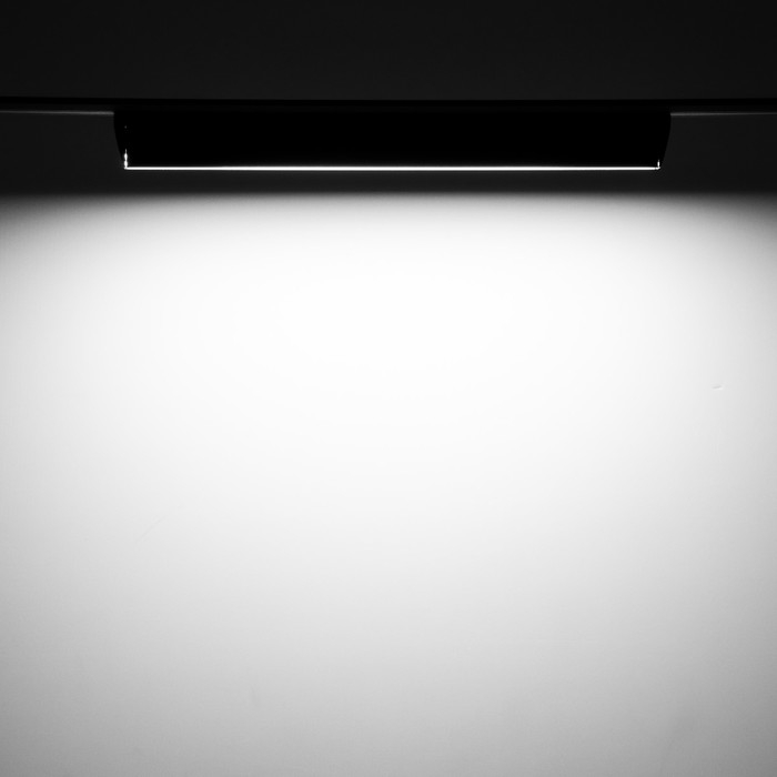 Светильник трековый SLIM Светильник трековый SLIM "Линия-33" LED 18Вт 3000K-6000К 48V CRI90 черный 3,2х3,8х33,8см