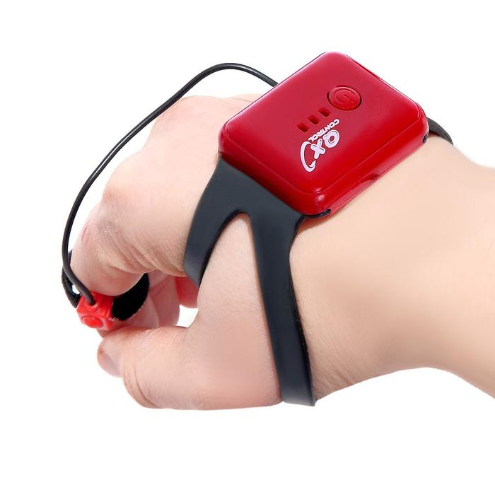 Танк радиоуправляемый Fighter, 4WD, управление жестами, стреляет гелевыми пулями, цвет чёрно-коричневый Танк радиоуправляемый Fighter, 4WD, управление жестами, стреляет гелевыми пулями, цвет чёрно-коричневый