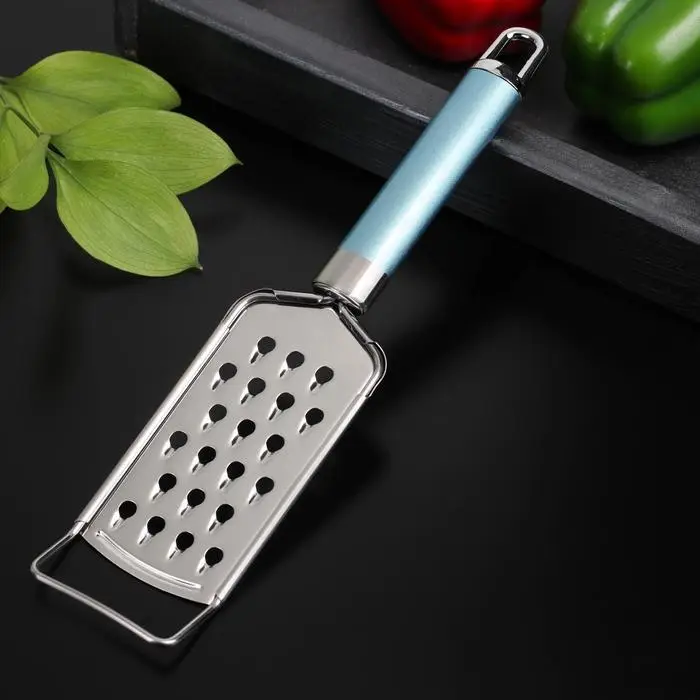 Терка для сыра крупная Доляна Lagoona, 30 см, с ручкой, цвет голубой металлик Терка для сыра крупная Доляна Lagoona, 30 см, с ручкой, цвет голубой металлик