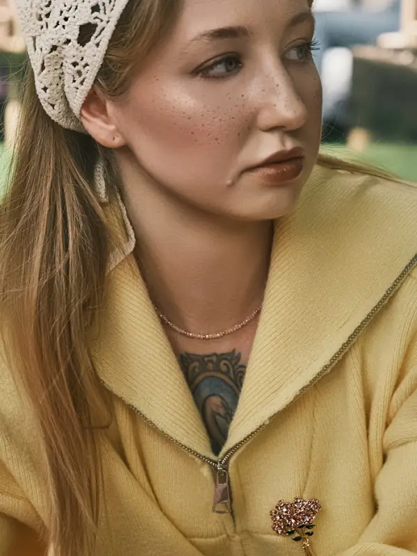 Брошь &laquo;Букет цветов&raquo;, цветная в золоте