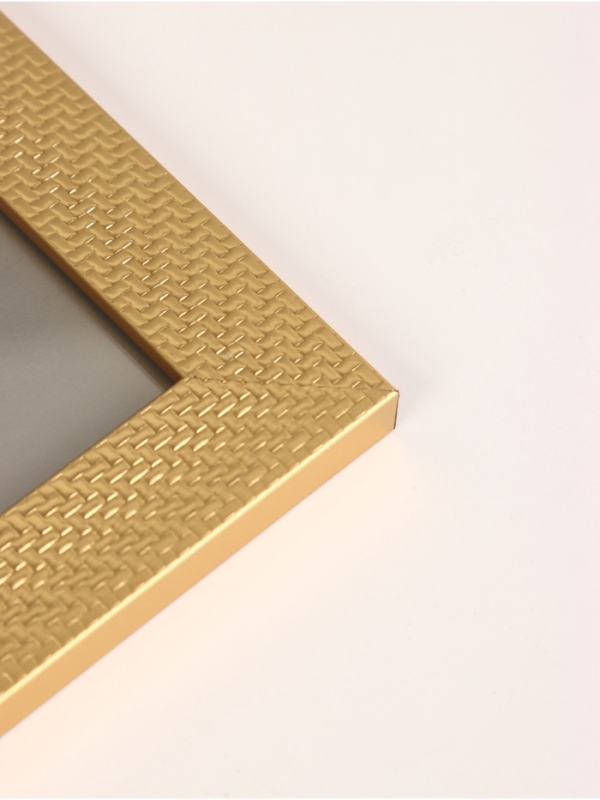 Фоторамка пластик "Lucy" 15х20 см, золото