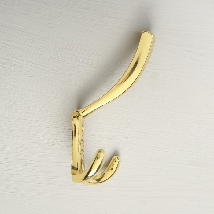 Крючок мебельный ТУНДРА TKT003, трехрожковый, золото Крючок мебельный ТУНДРА TKT003, трехрожковый, золото